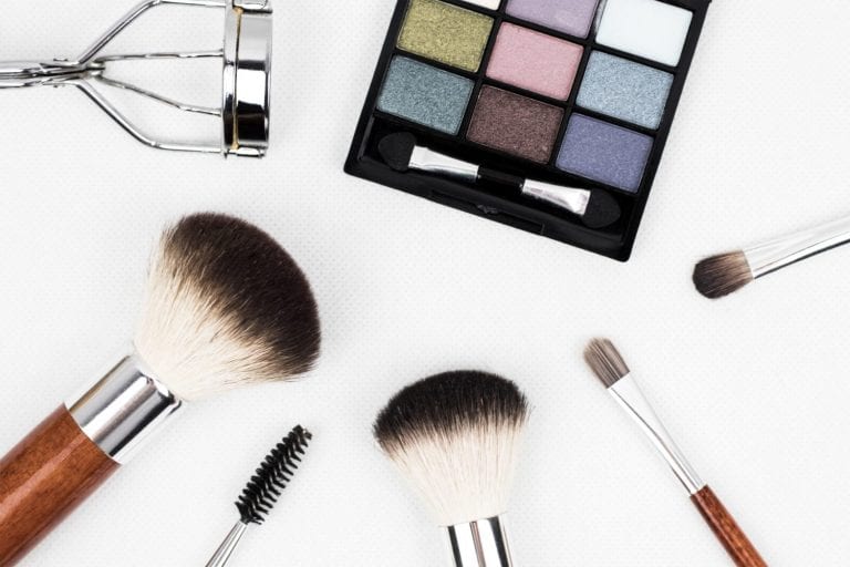 how-to-apply-eye-makeup